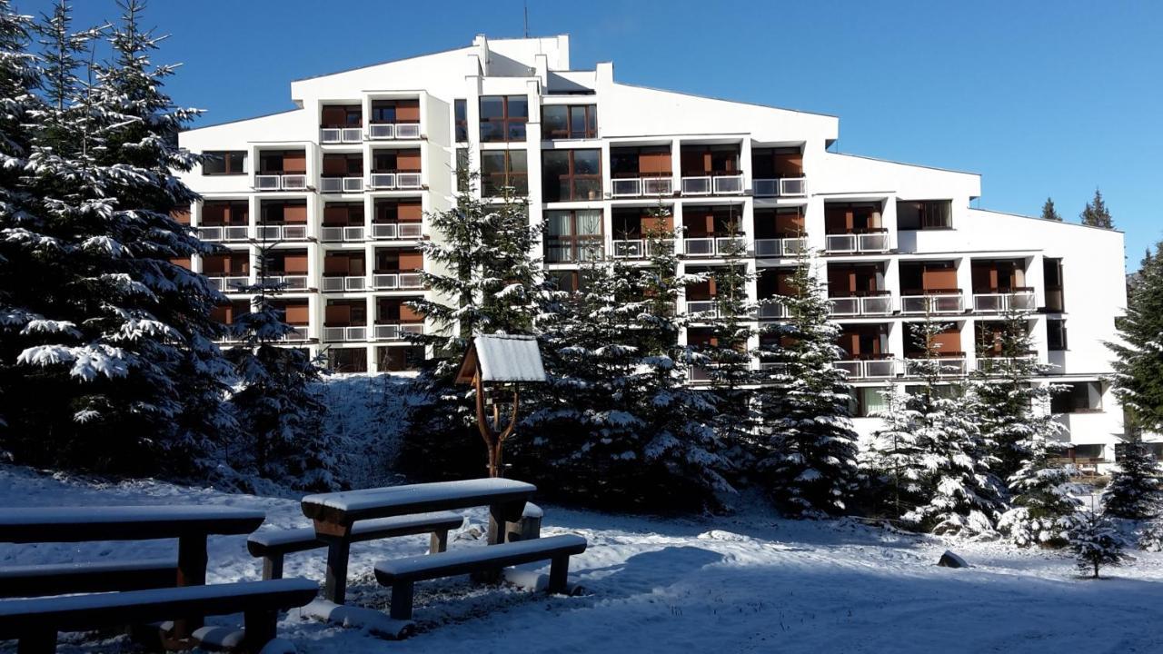 Hotel SOREA MARMOT Dubrava Buitenkant foto